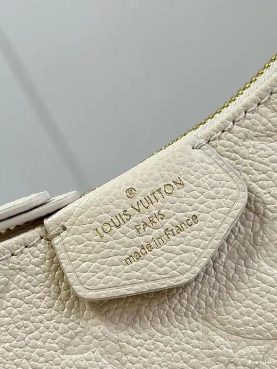 VUITTON LOUIS POUCH STRAP ON EASY 0528